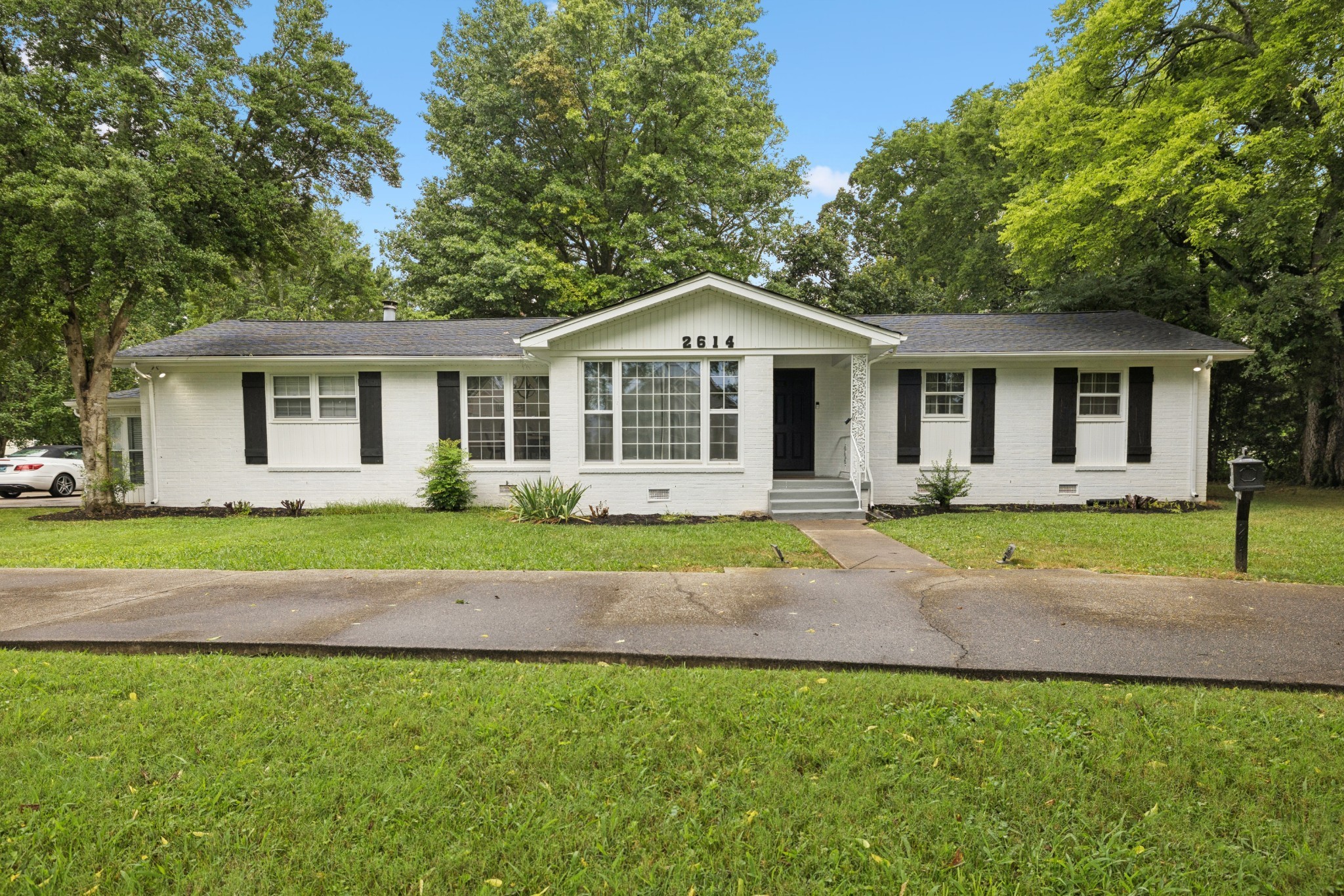 2614 Elam Rd Property Photo 10