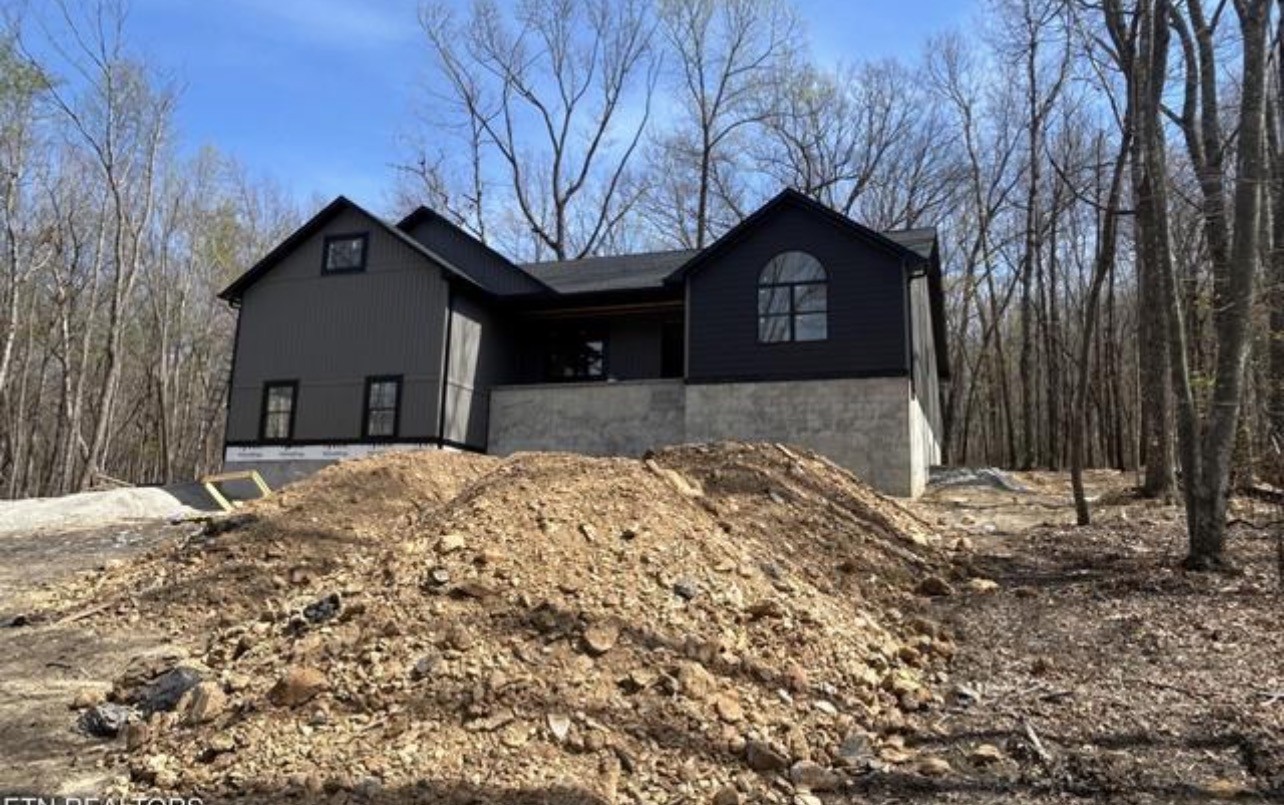 633 Icy Cove Trl Property Photo 1