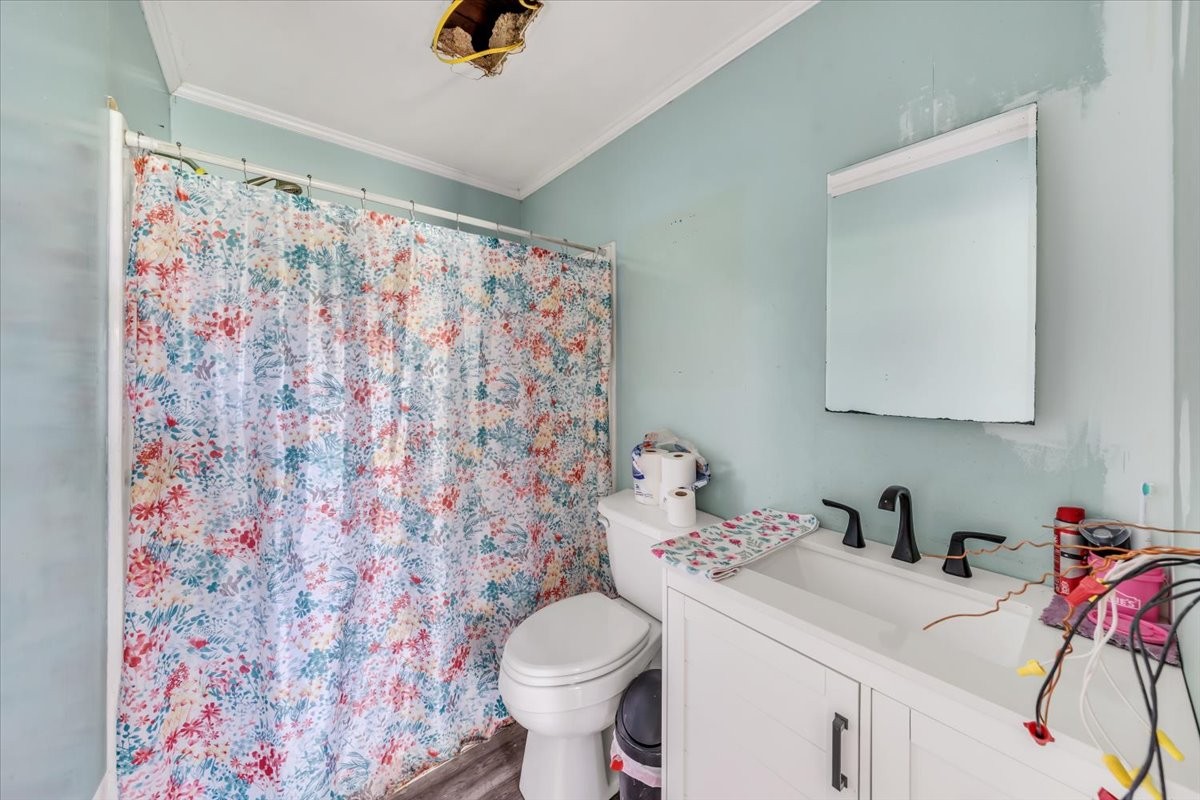 784 Burch Ln Property Photo 14