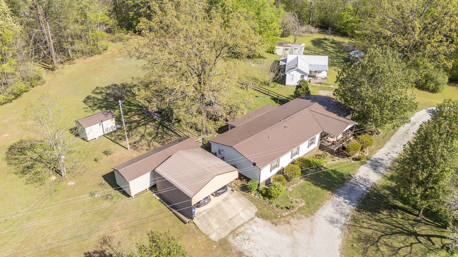 4195 Morrison Creek Rd Property Photo 1