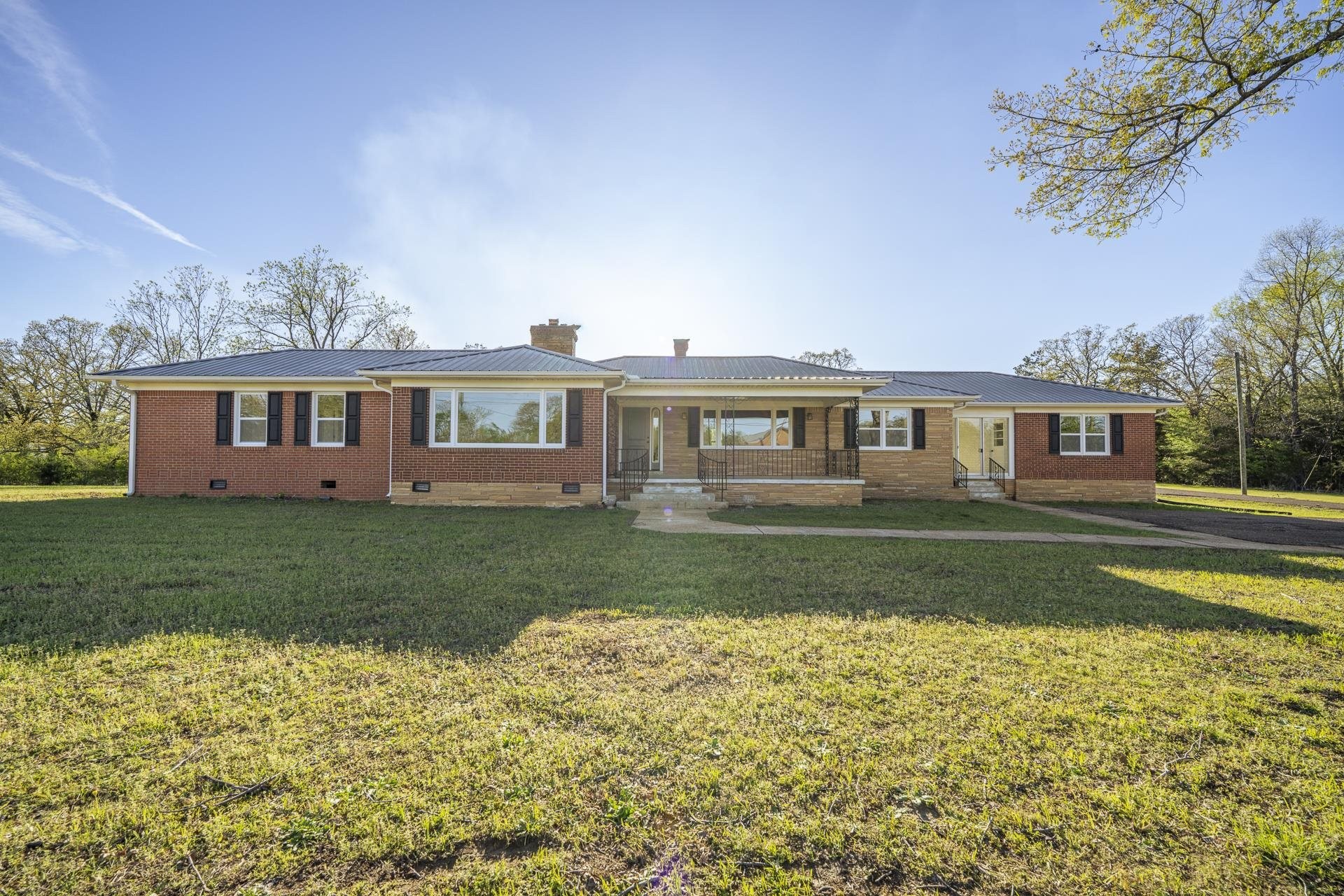 10135 Hwy 128 Property Photo 1