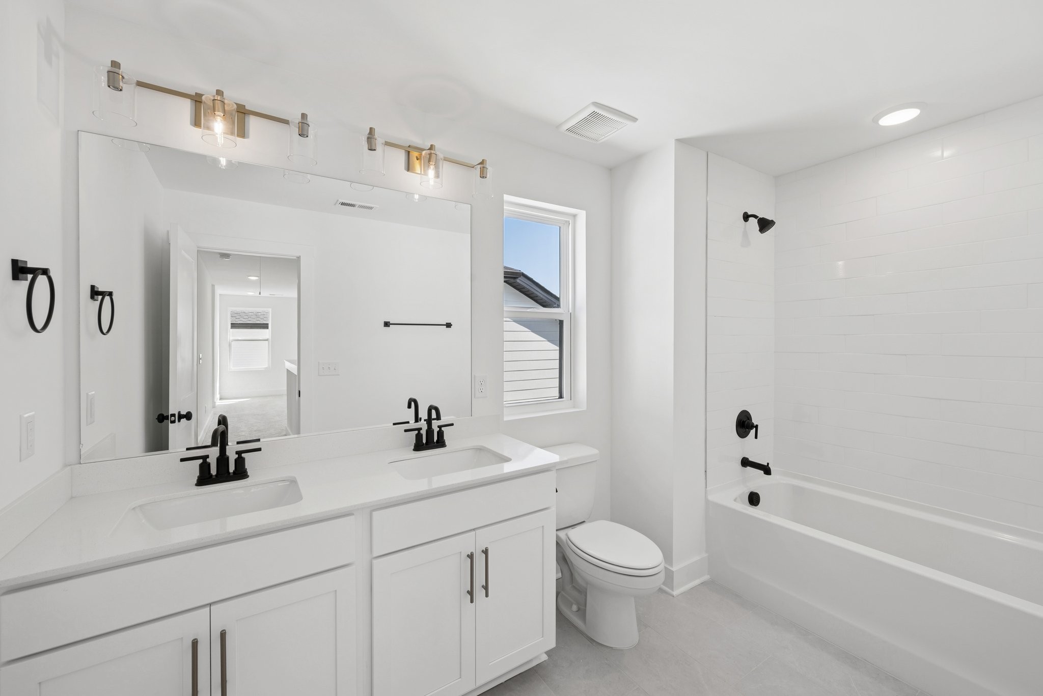 368 Kessel Street Property Photo 26
