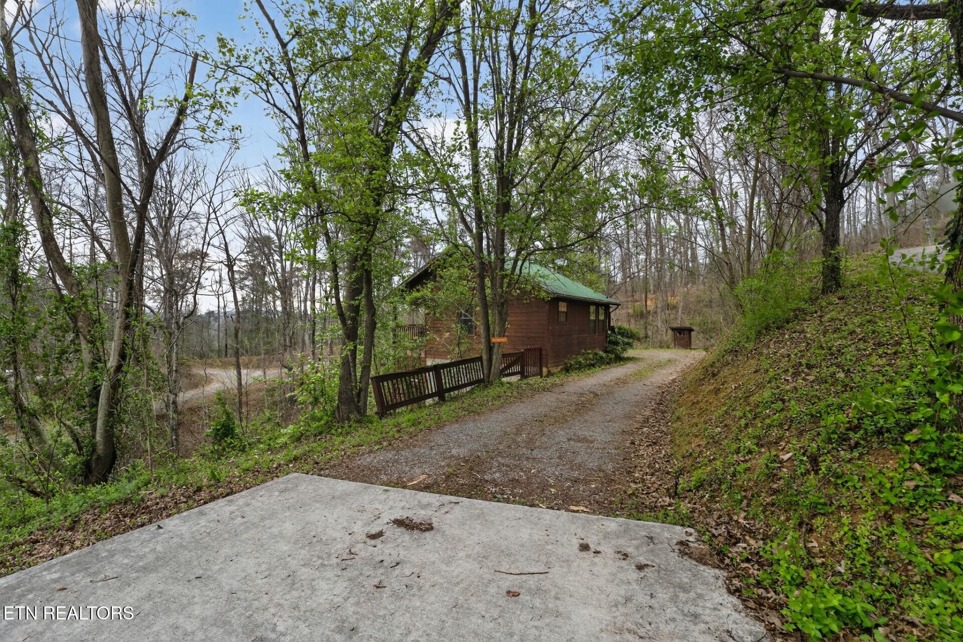 1930 Regans Ridge Way Property Photo 4