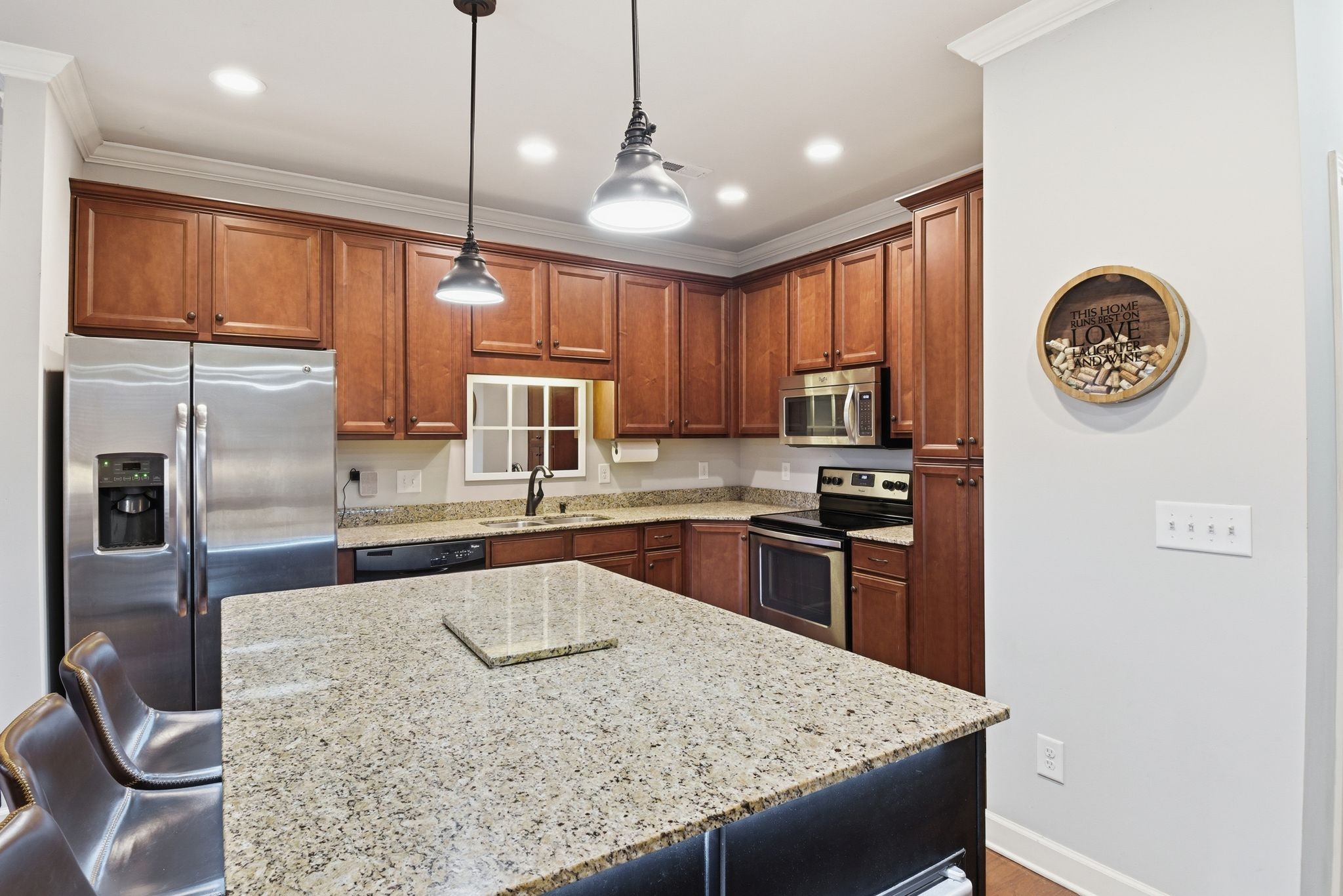 1831 Brentwood Pointe Property Photo 8