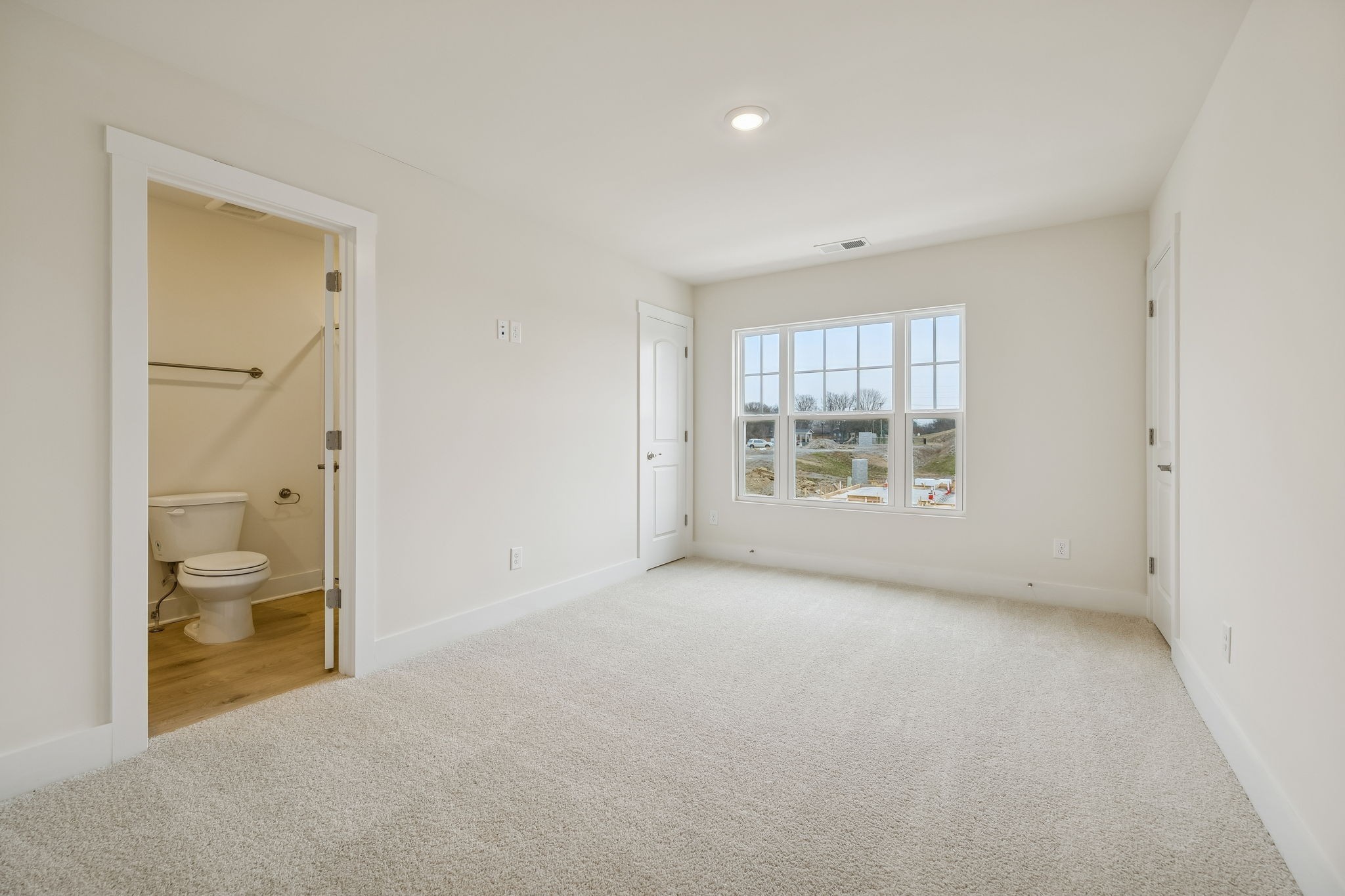 206 Dry Creek Commons Property Photo 28