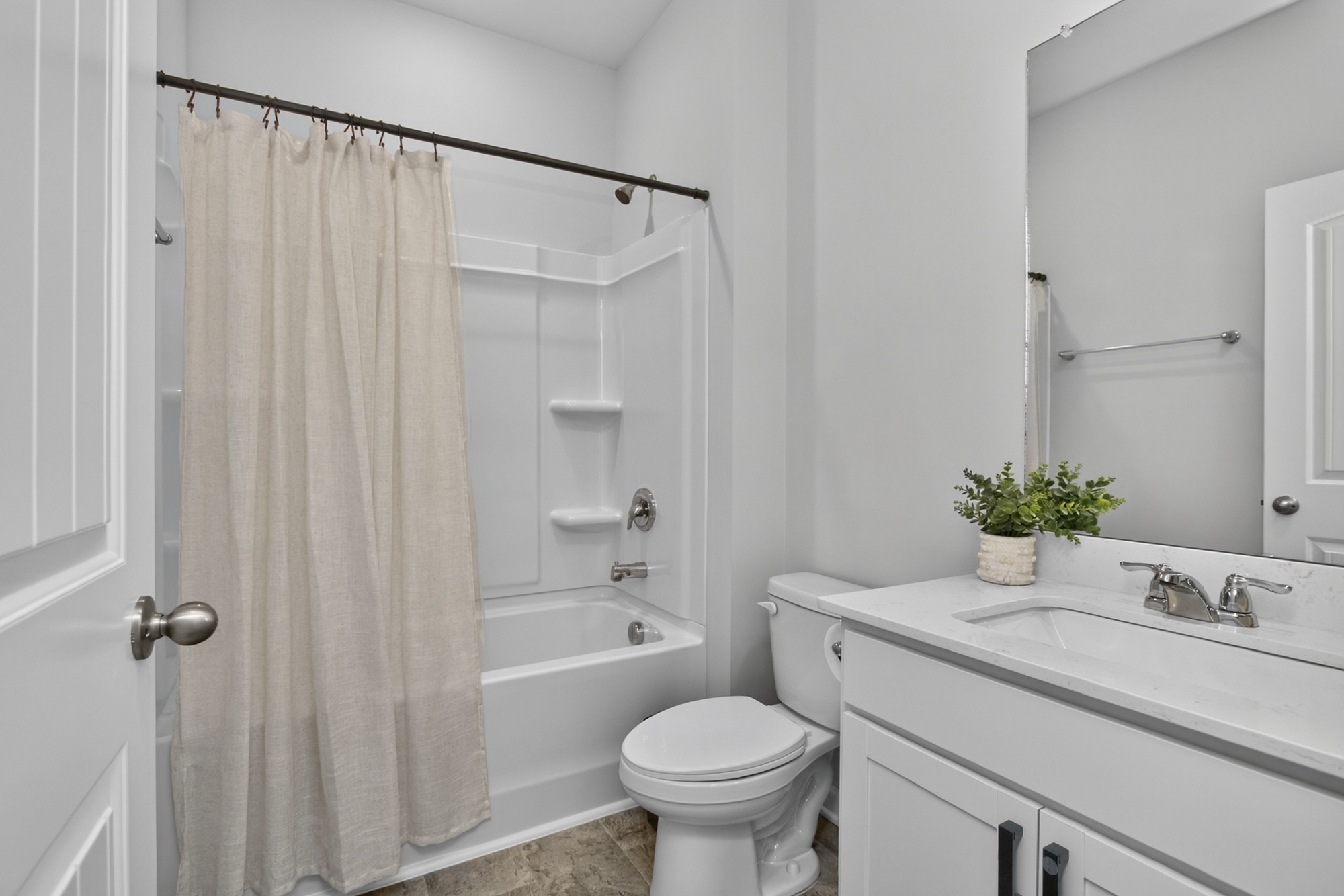 7301 Golden Way Property Photo 13