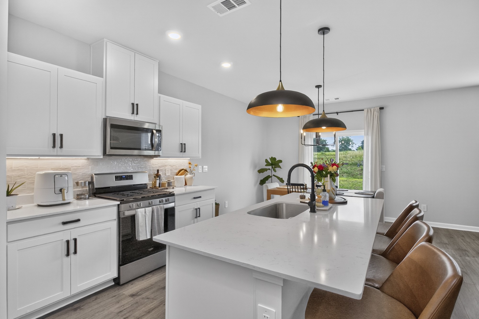 7301 Golden Way Property Photo 18