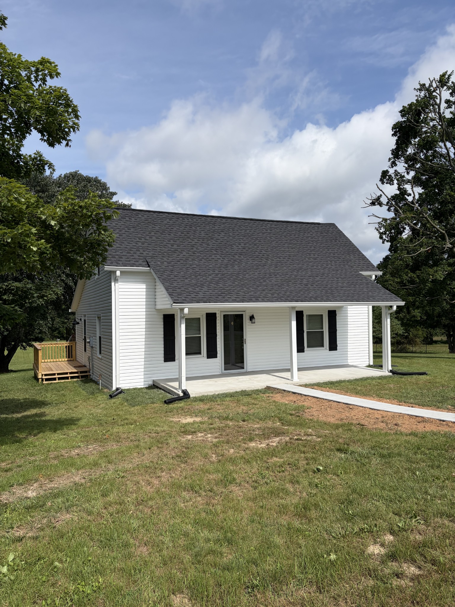 4936 Rock House Rd