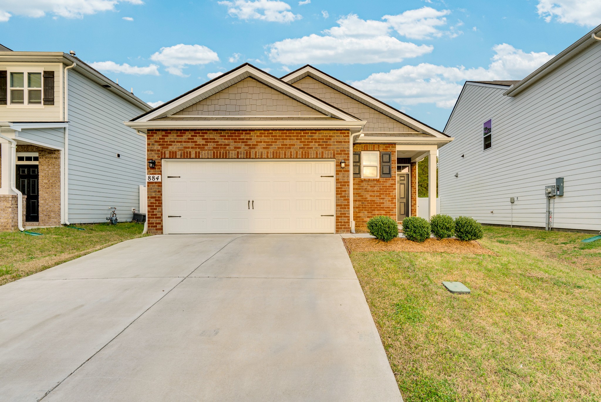 884 Long Leaf Rd