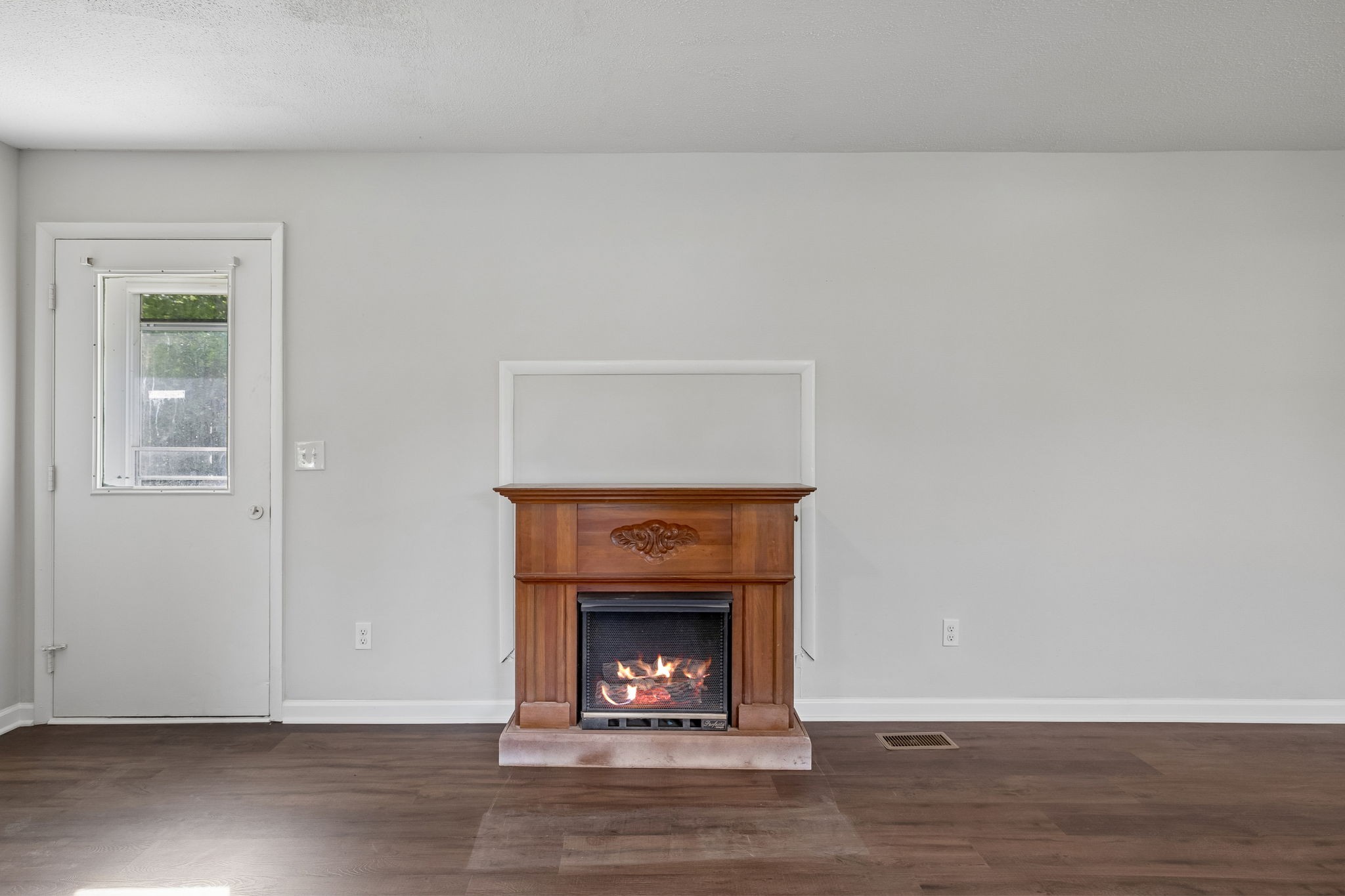 1003 Twin Creek Rd Property Photo 21