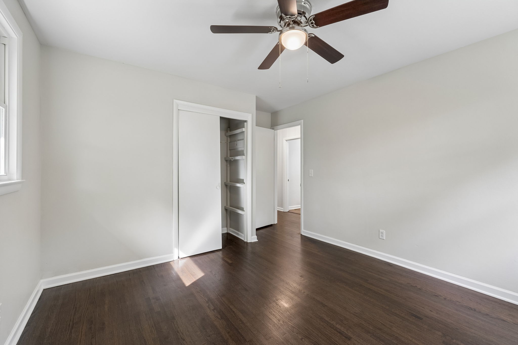 1003 Twin Creek Rd Property Photo 33