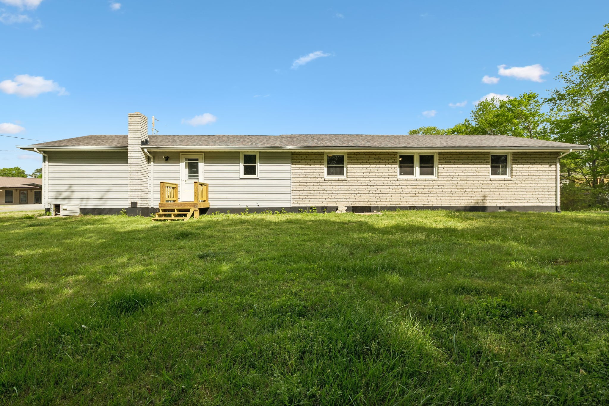 1003 Twin Creek Rd Property Photo 36