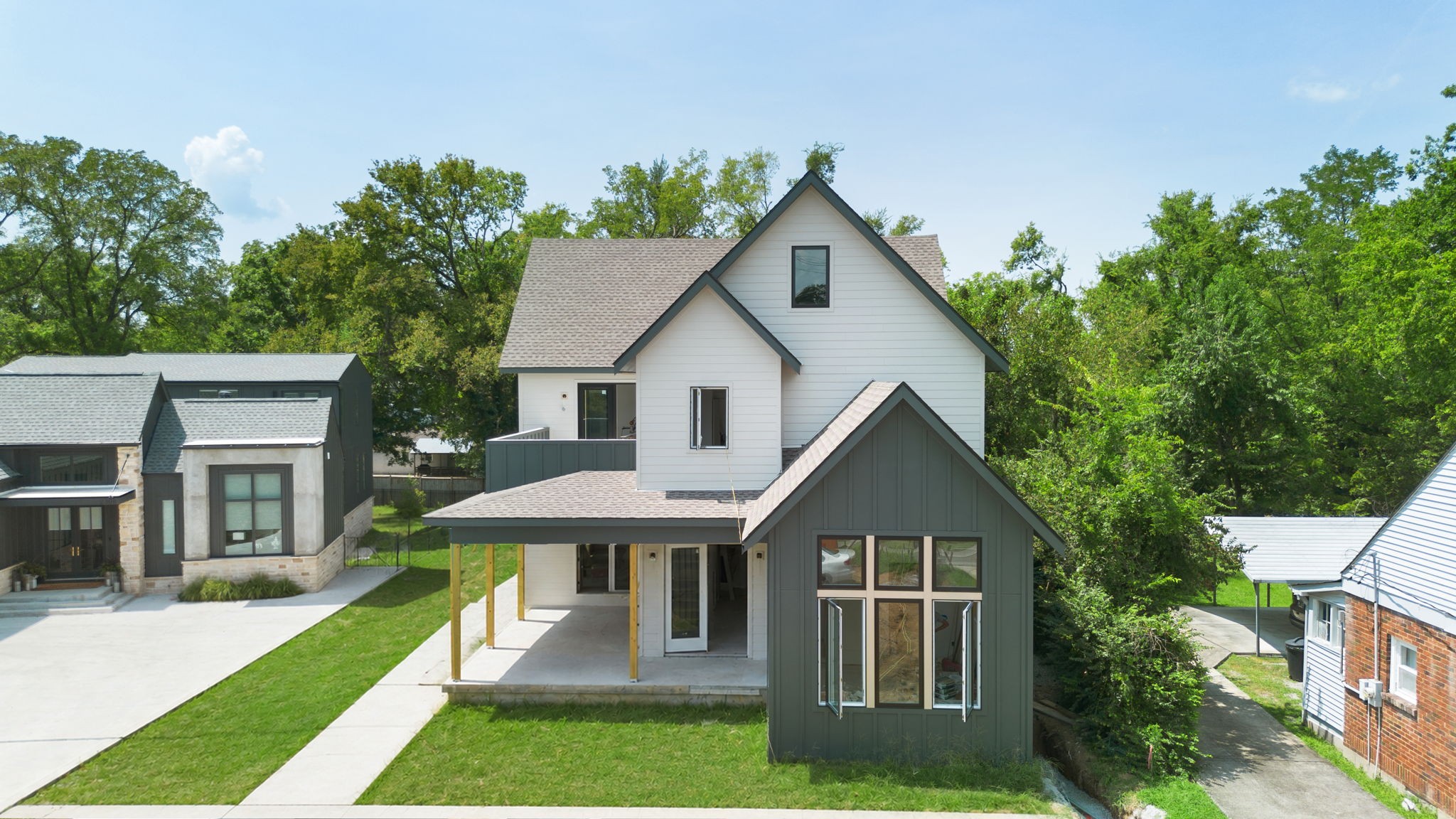 2310 Riverside Dr
