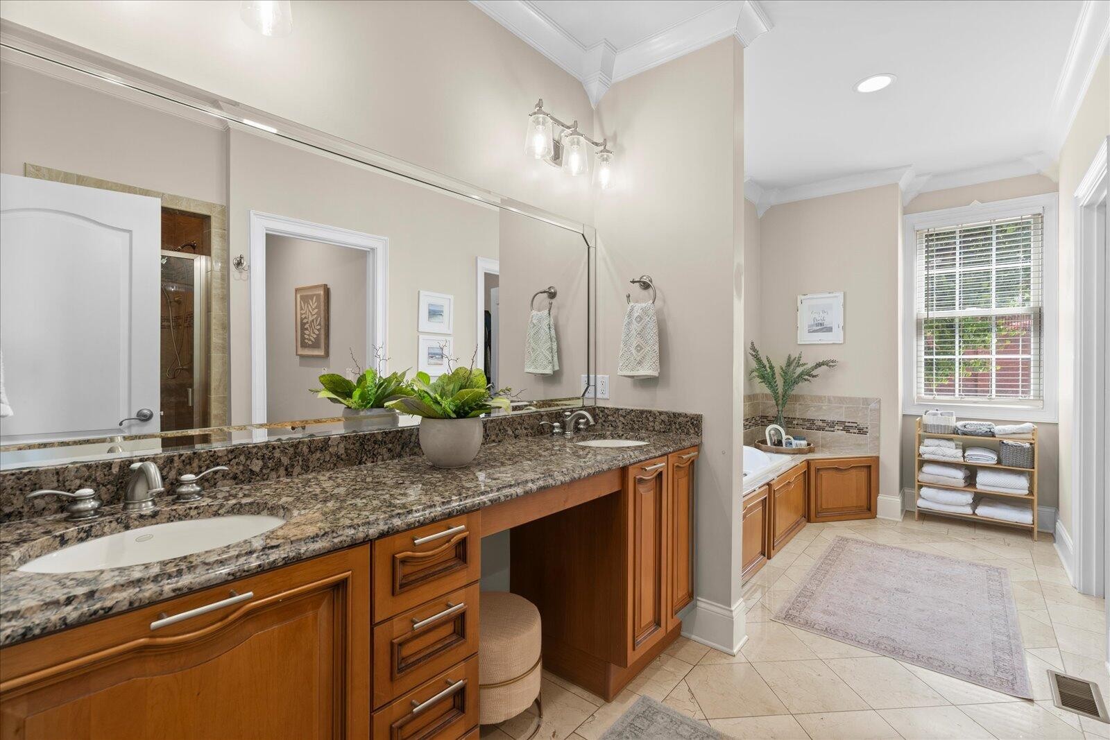 4448 Sailmaker Circle Property Photo 36
