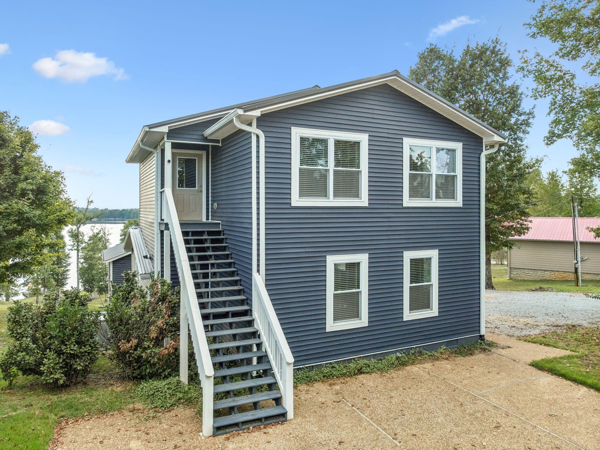 824 Driftwood Dr Property Photo 1