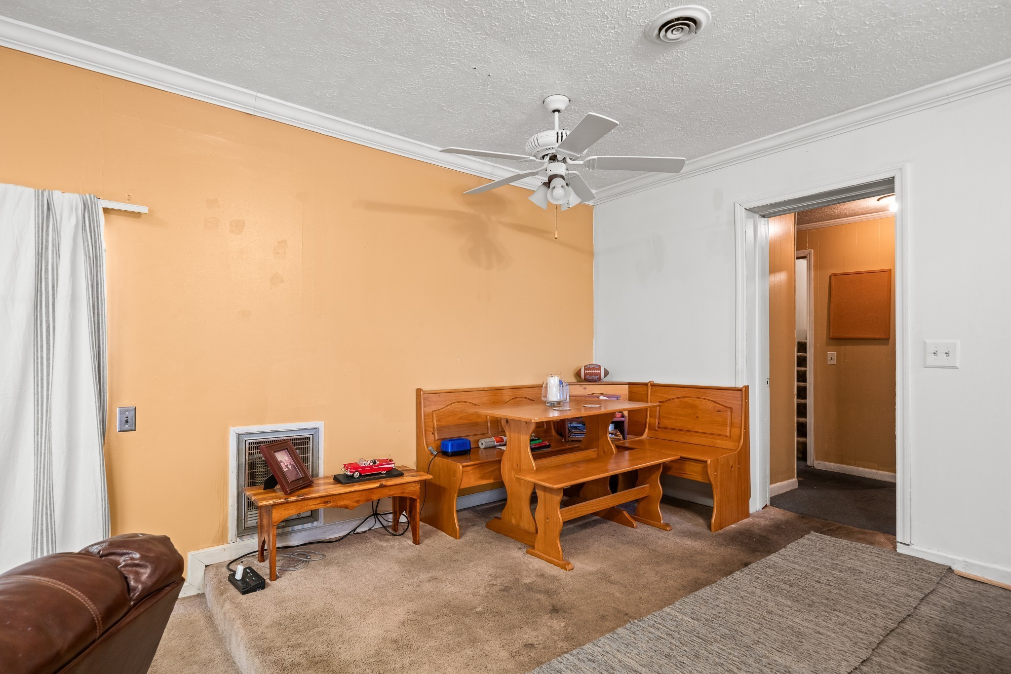 249 N Spring St Property Photo 19