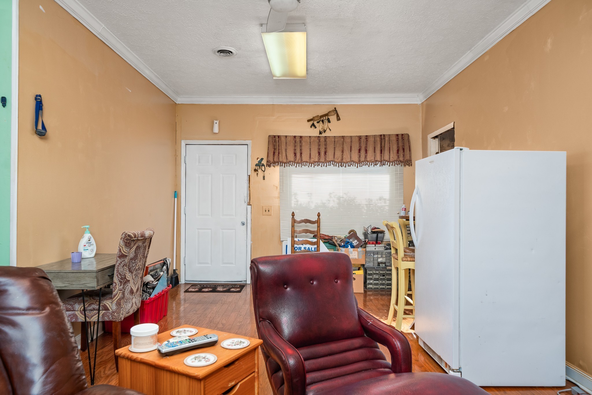 249 N Spring St Property Photo 27