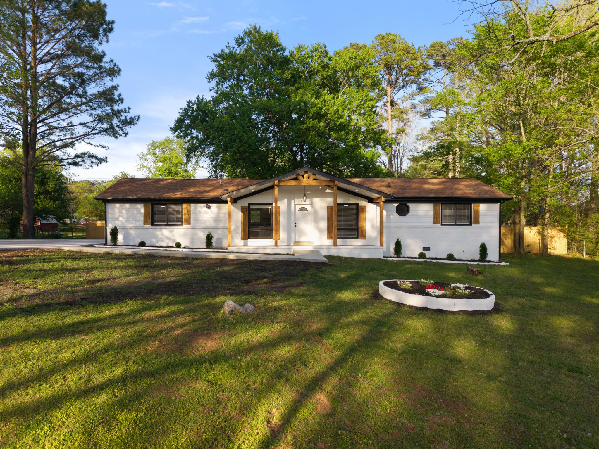 206 Osage Trl