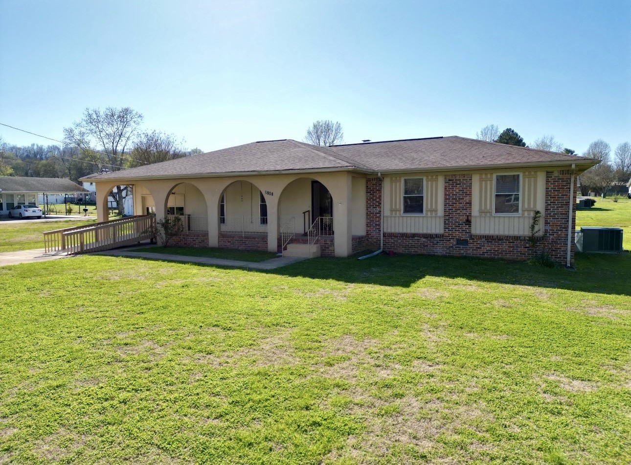 1205 Beverly Dr Property Photo 1