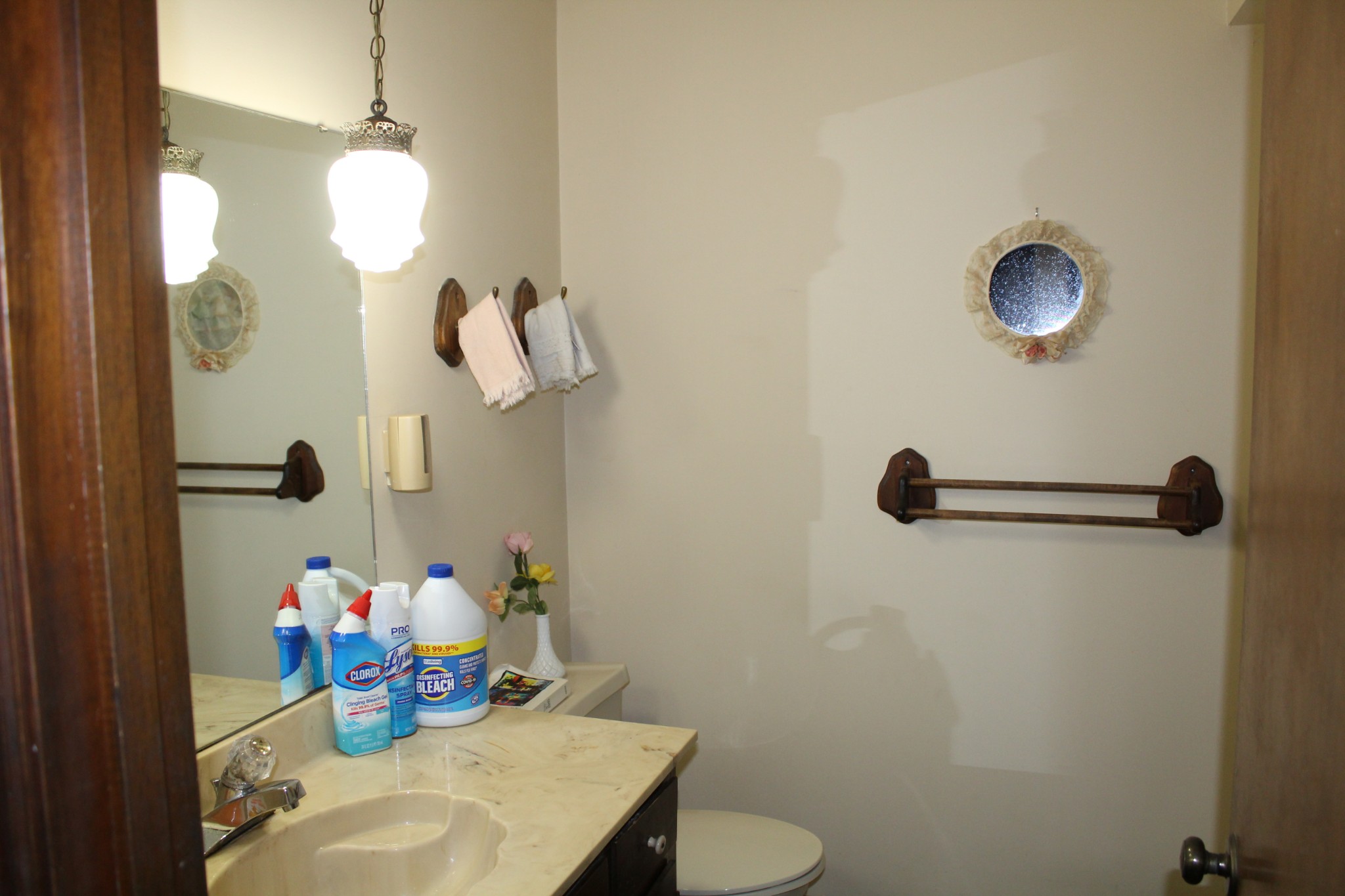 2134 Williamsburg Cir Property Photo 6
