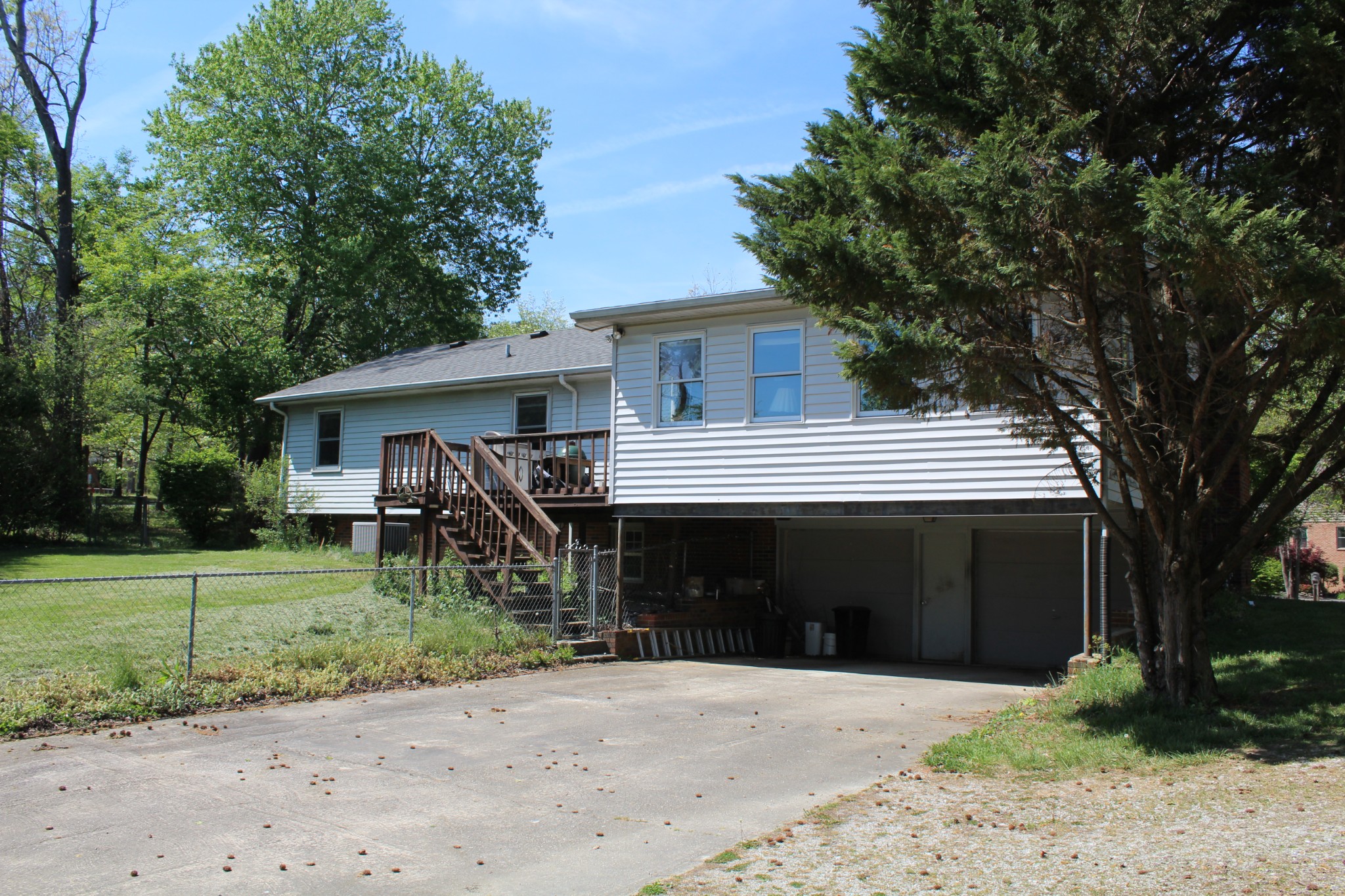 2134 Williamsburg Cir Property Photo 13