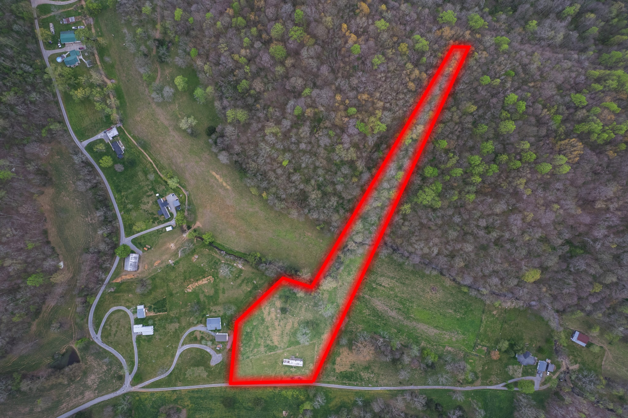 109 Creek Bend Ln Property Photo 1
