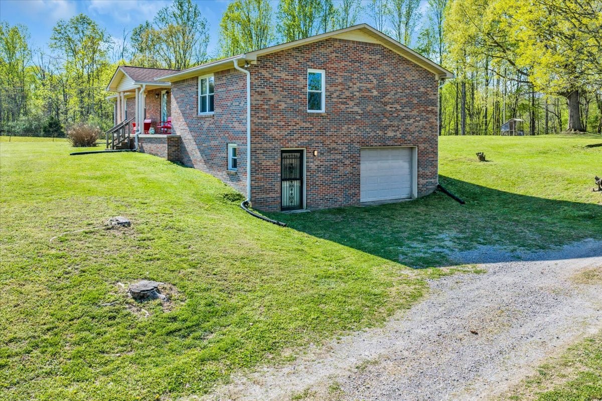 321 Goodridge Rd Property Photo 26