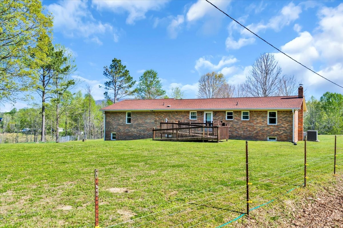 321 Goodridge Rd Property Photo 45