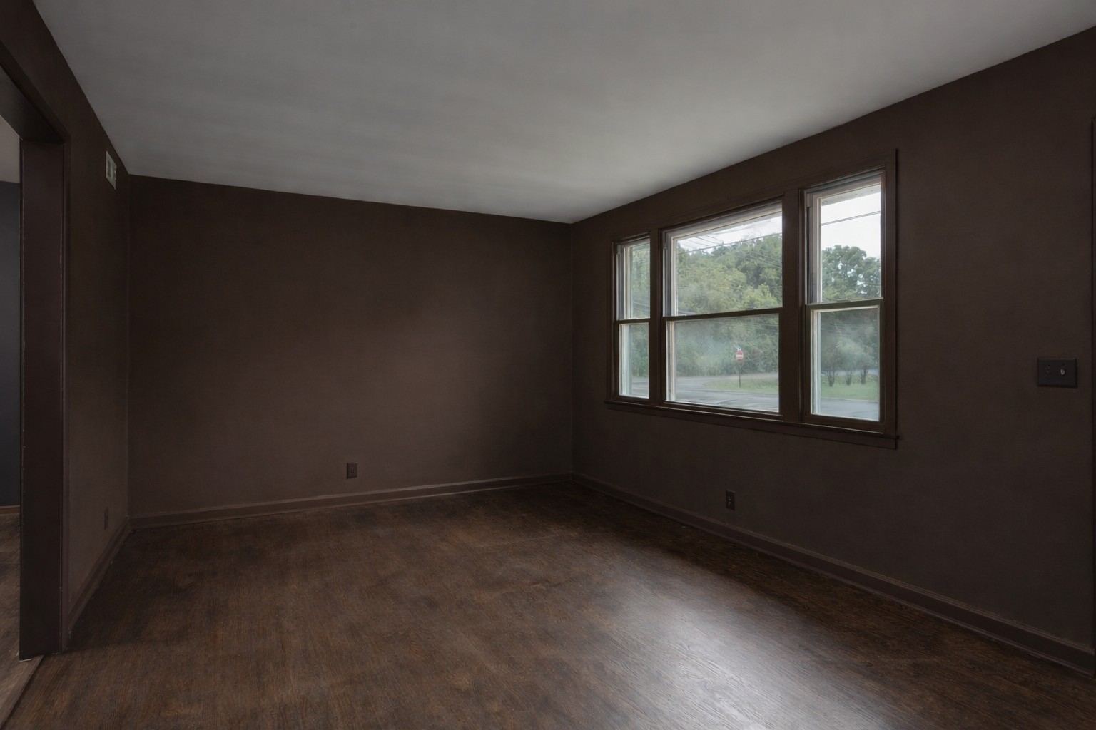 100 Haven St Property Photo 3