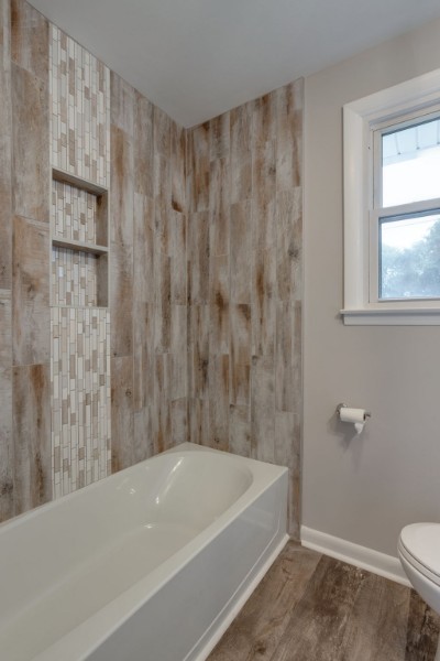 100 Haven St Property Photo 5