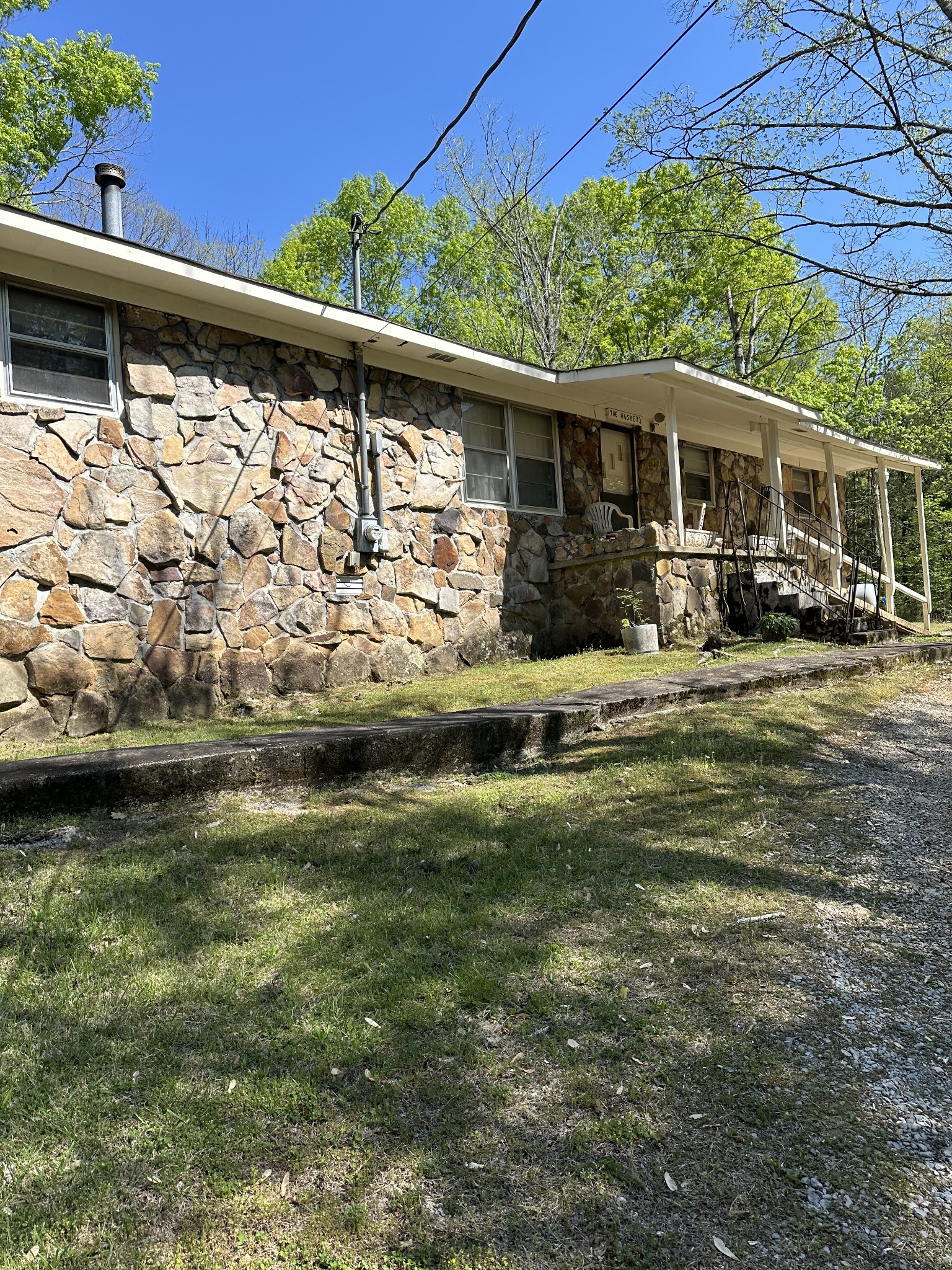 4549 Francisco Rd Property Photo 1