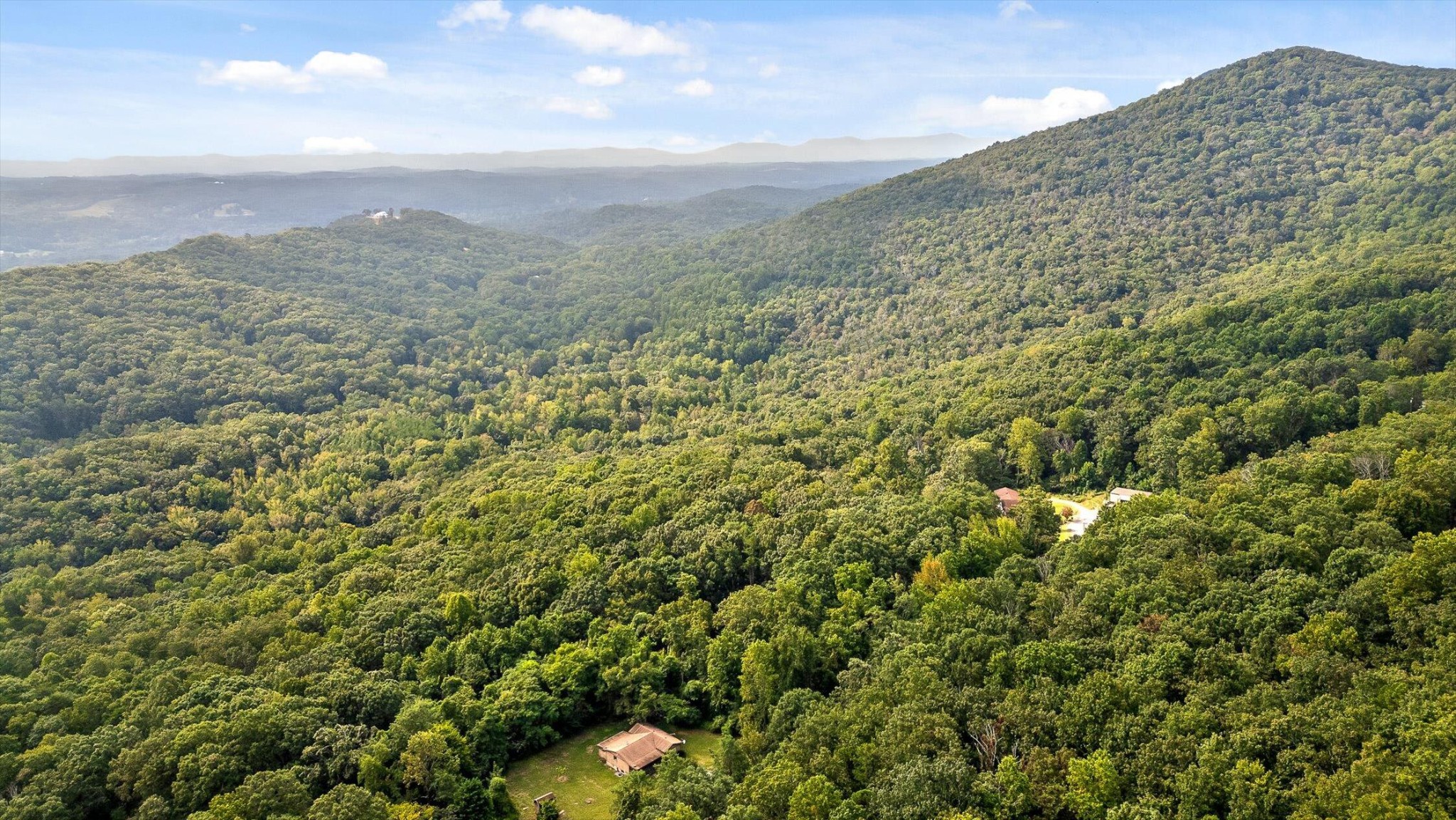 2255 Nickajack Road Property Photo 1