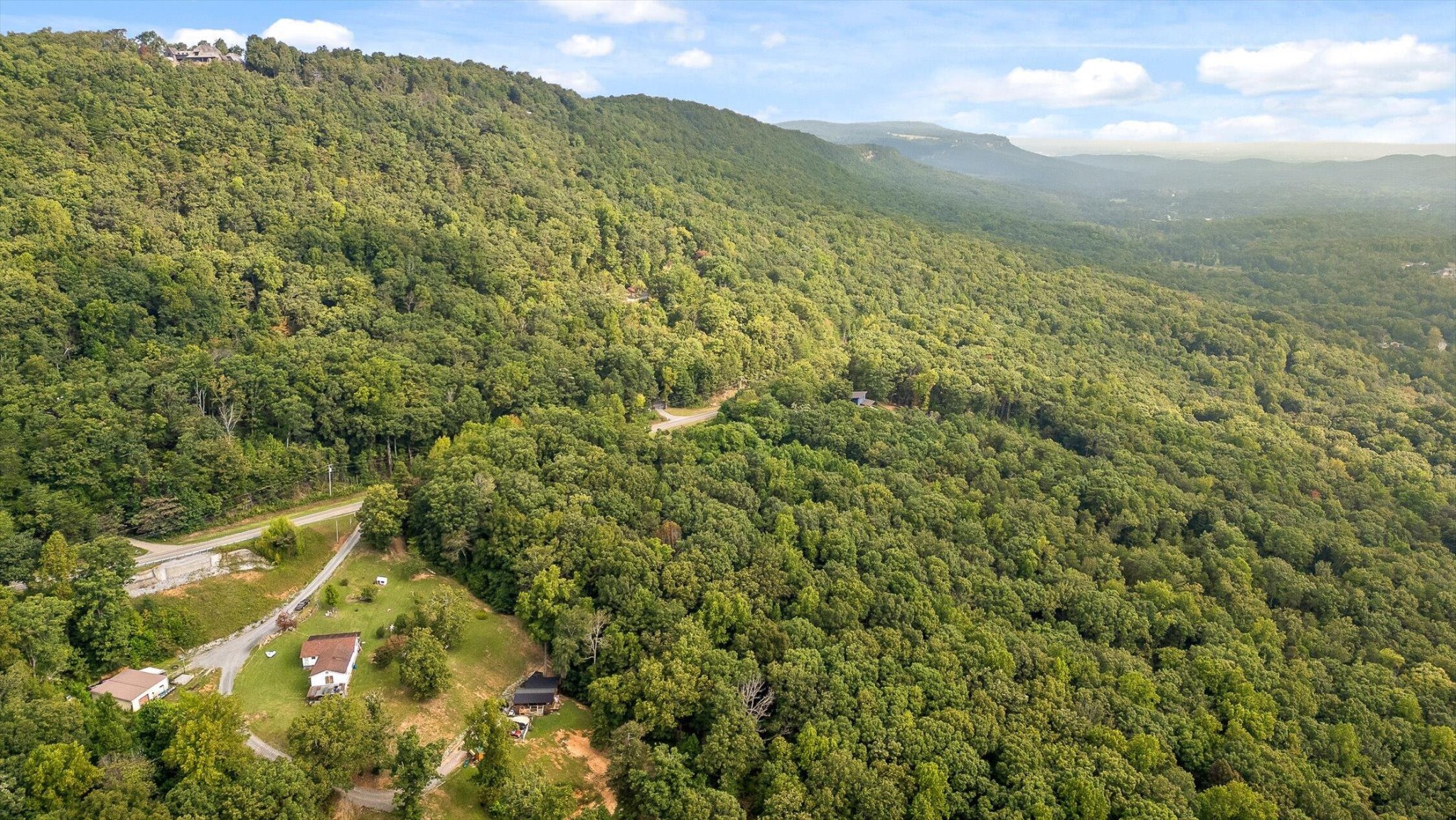 2255 Nickajack Road Property Photo 4
