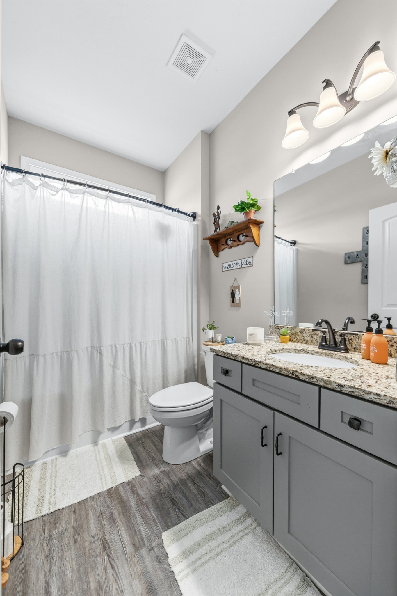 1224 Market St Property Photo 12