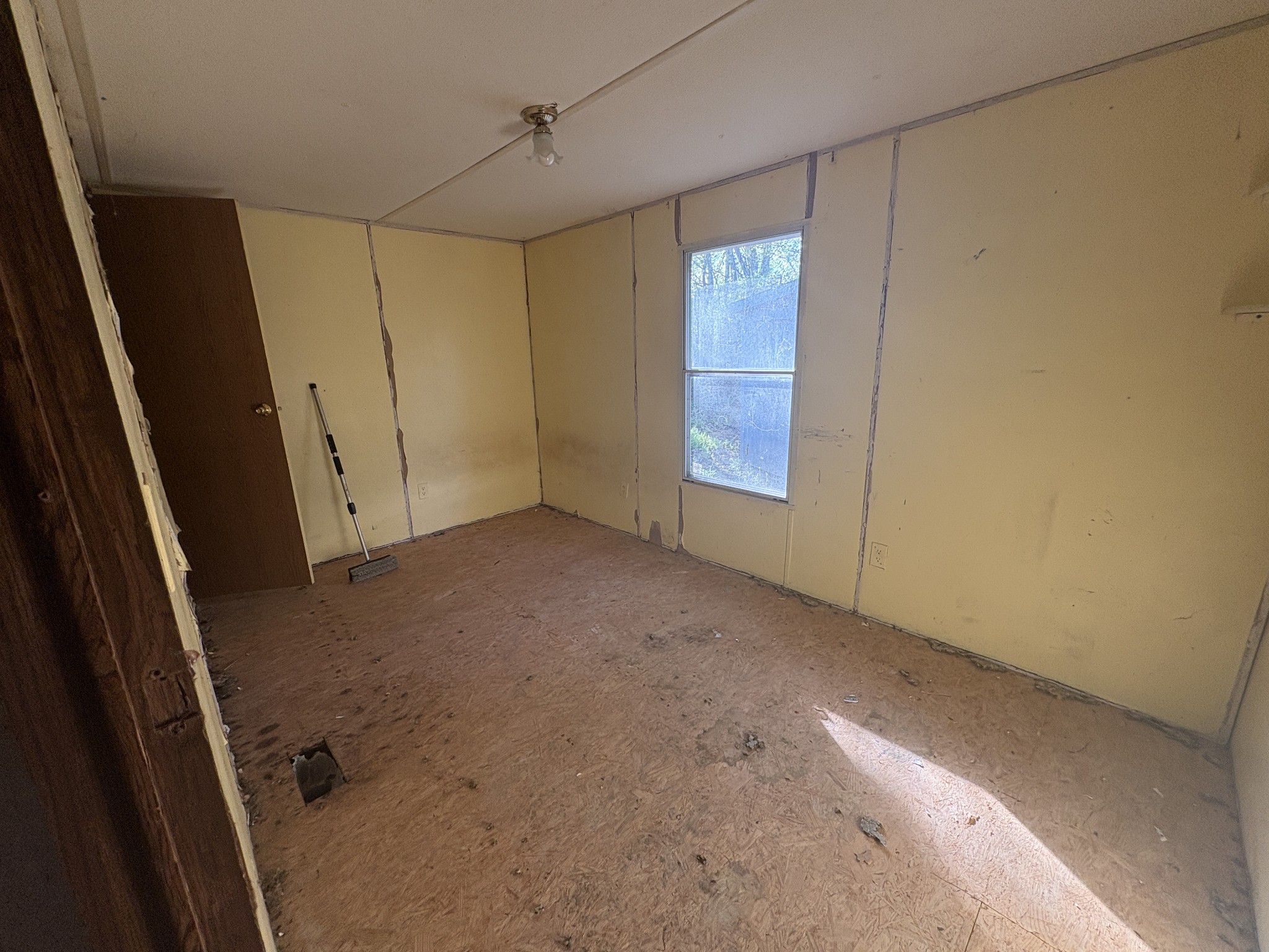 215 Frederick Loop Property Photo 10