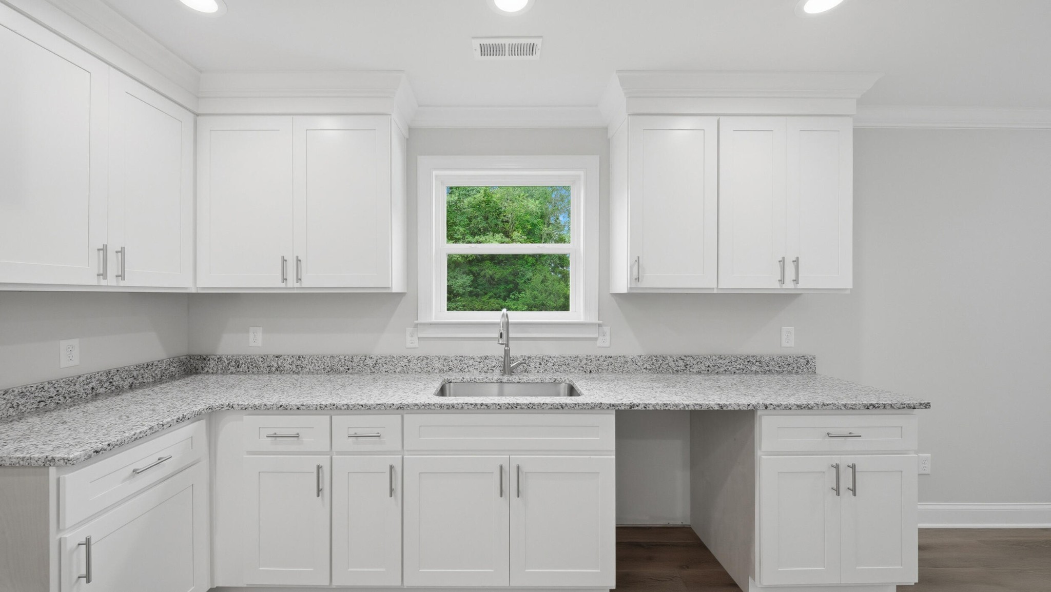 8076 Abraham Lane Property Photo 10