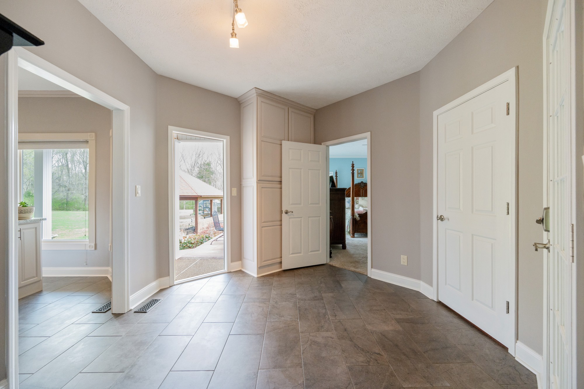 6544 Highway 436 Property Photo 17
