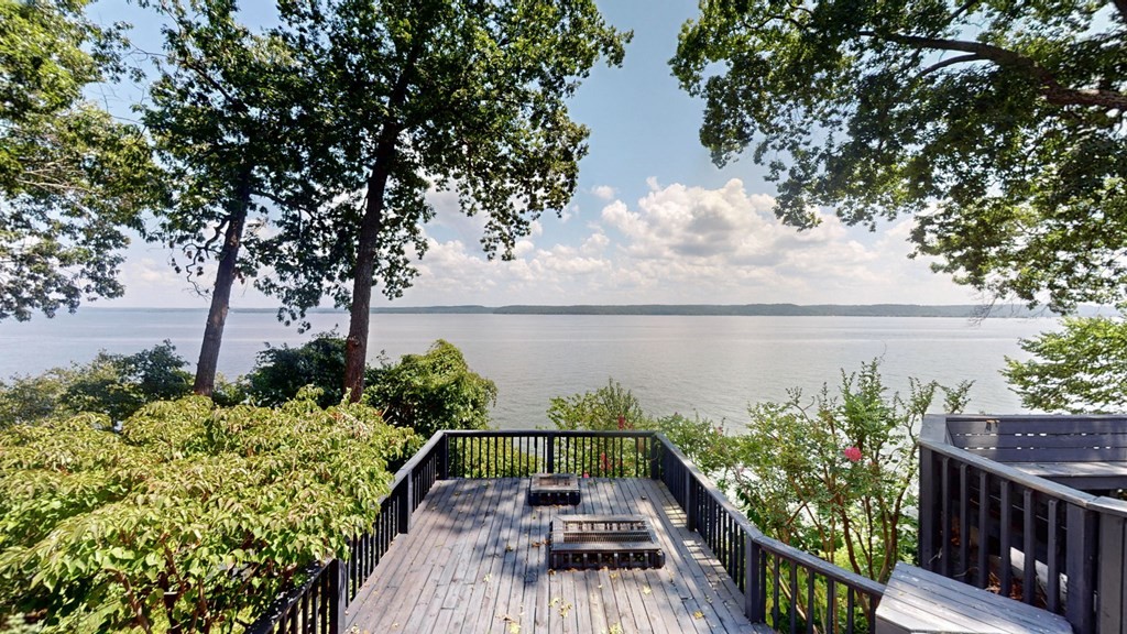 305 Keck Ln Property Photo 10