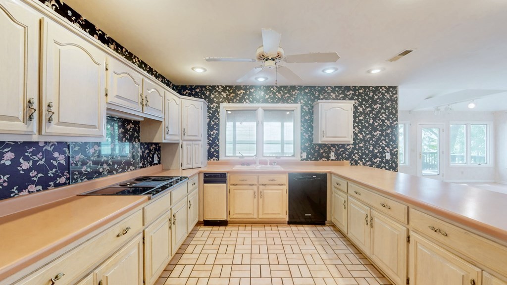 305 Keck Ln Property Photo 20