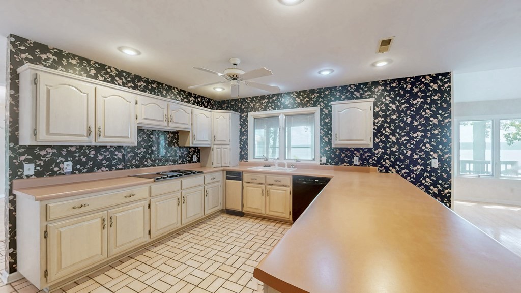 305 Keck Ln Property Photo 22