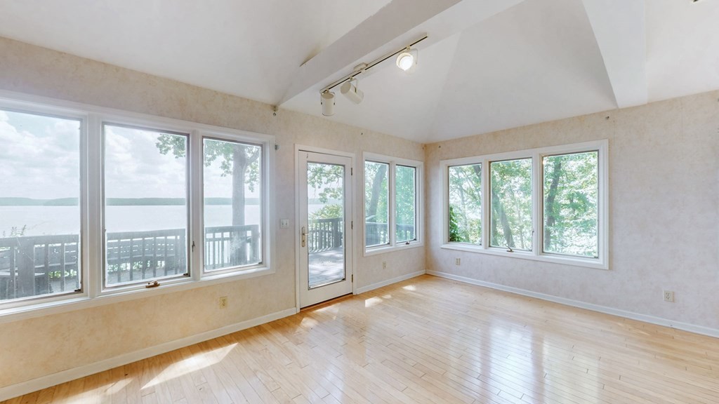 305 Keck Ln Property Photo 26