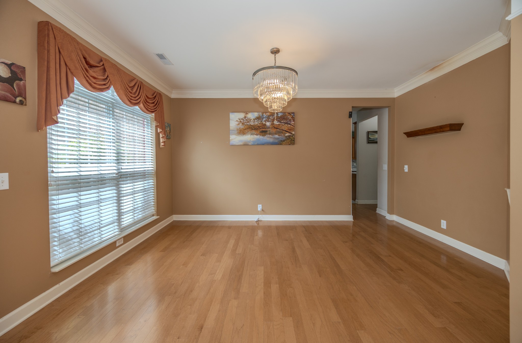 1204 Misty Glen Ct Property Photo 6
