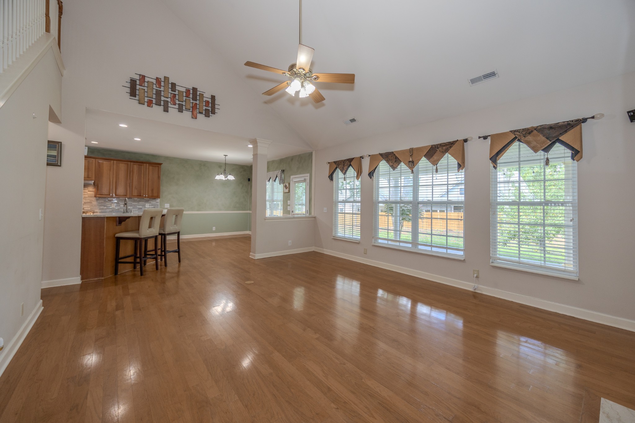 1204 Misty Glen Ct Property Photo 10