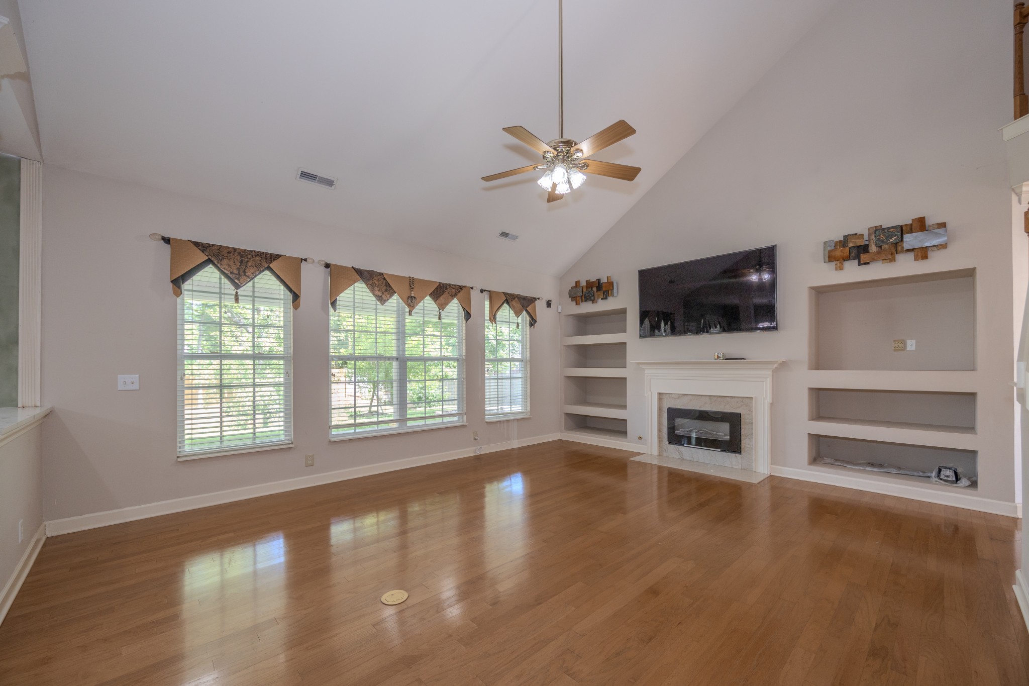 1204 Misty Glen Ct Property Photo 11