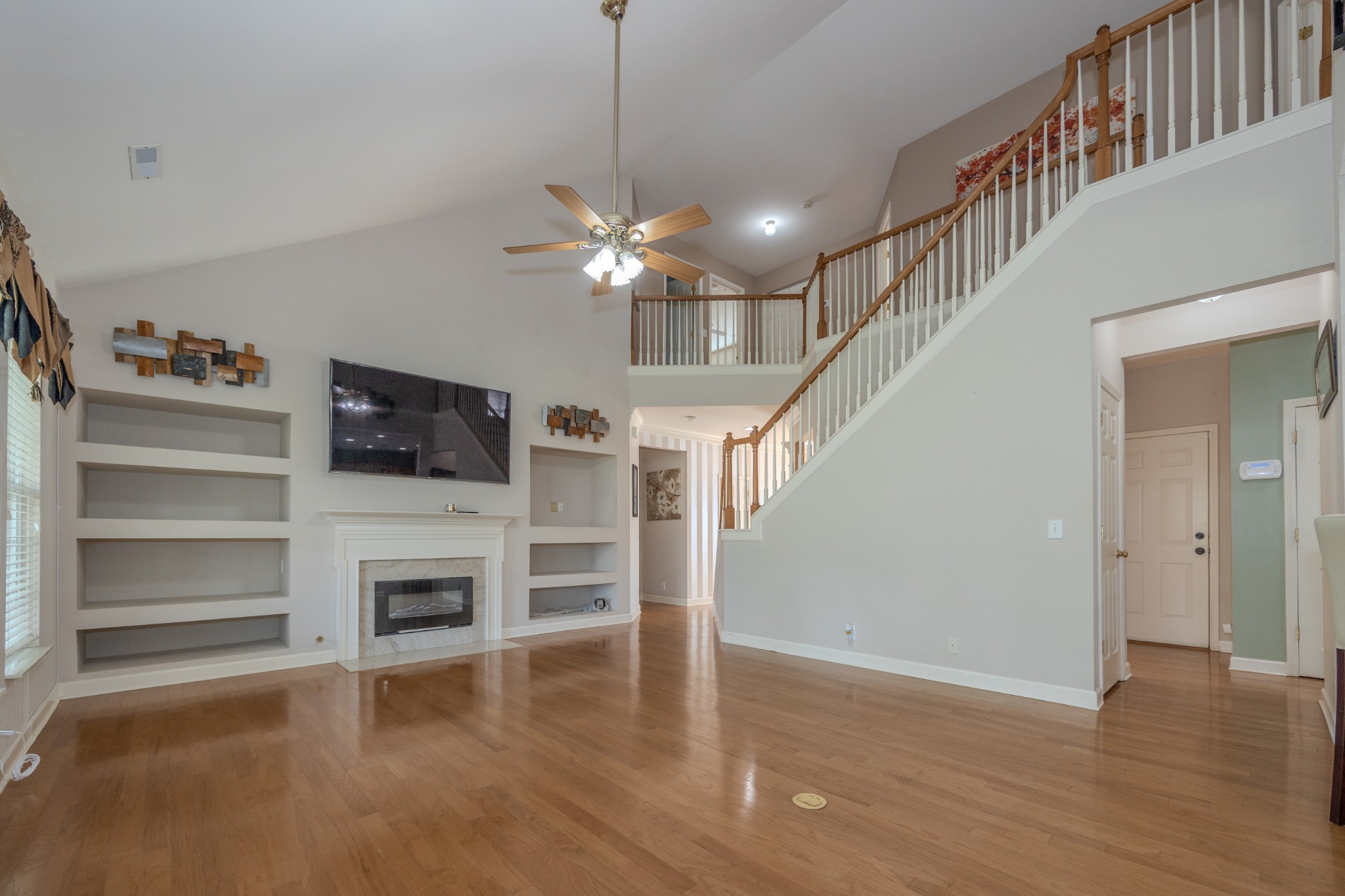 1204 Misty Glen Ct Property Photo 20