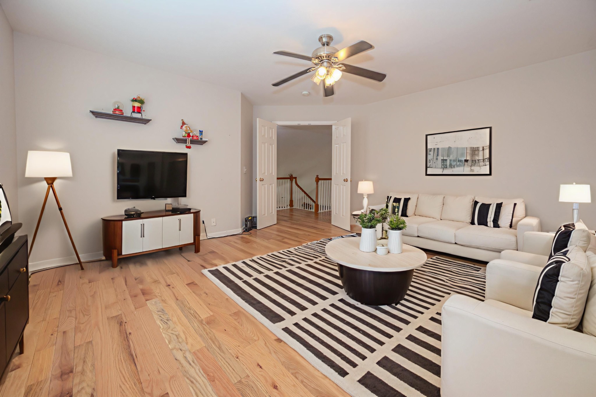 1204 Misty Glen Ct Property Photo 32