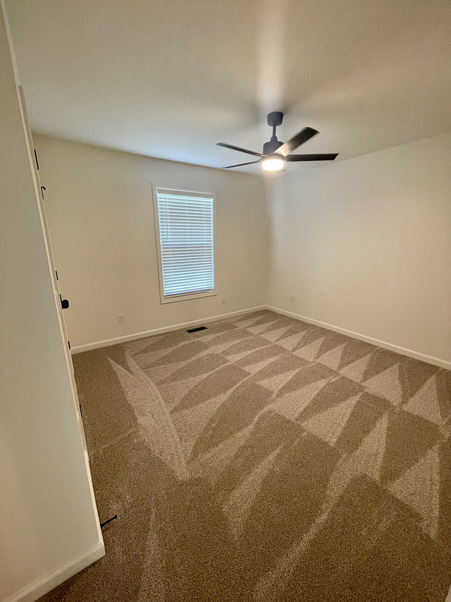 100 Donald Dr Property Photo 16