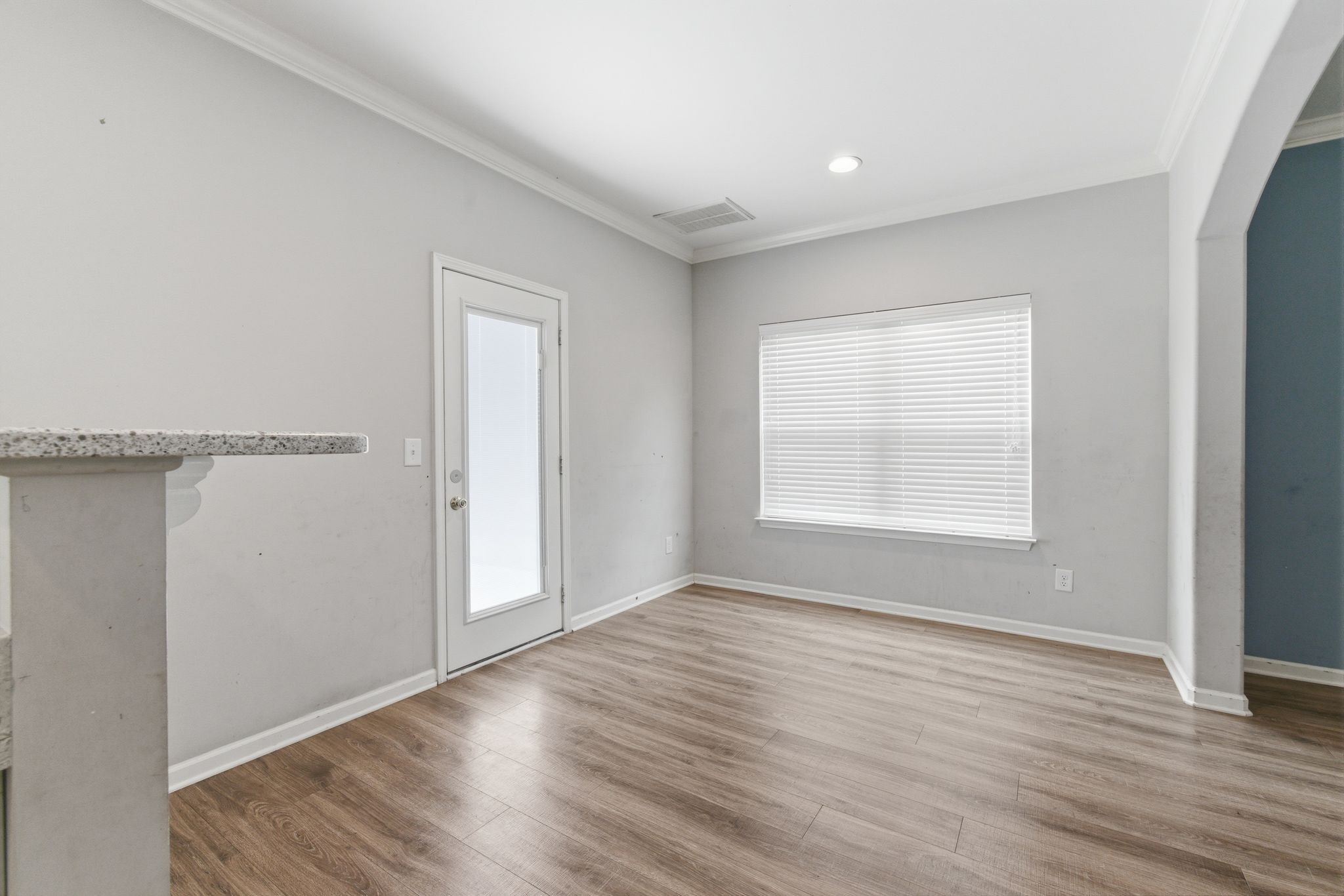 1129 Cotillion Dr Property Photo 9