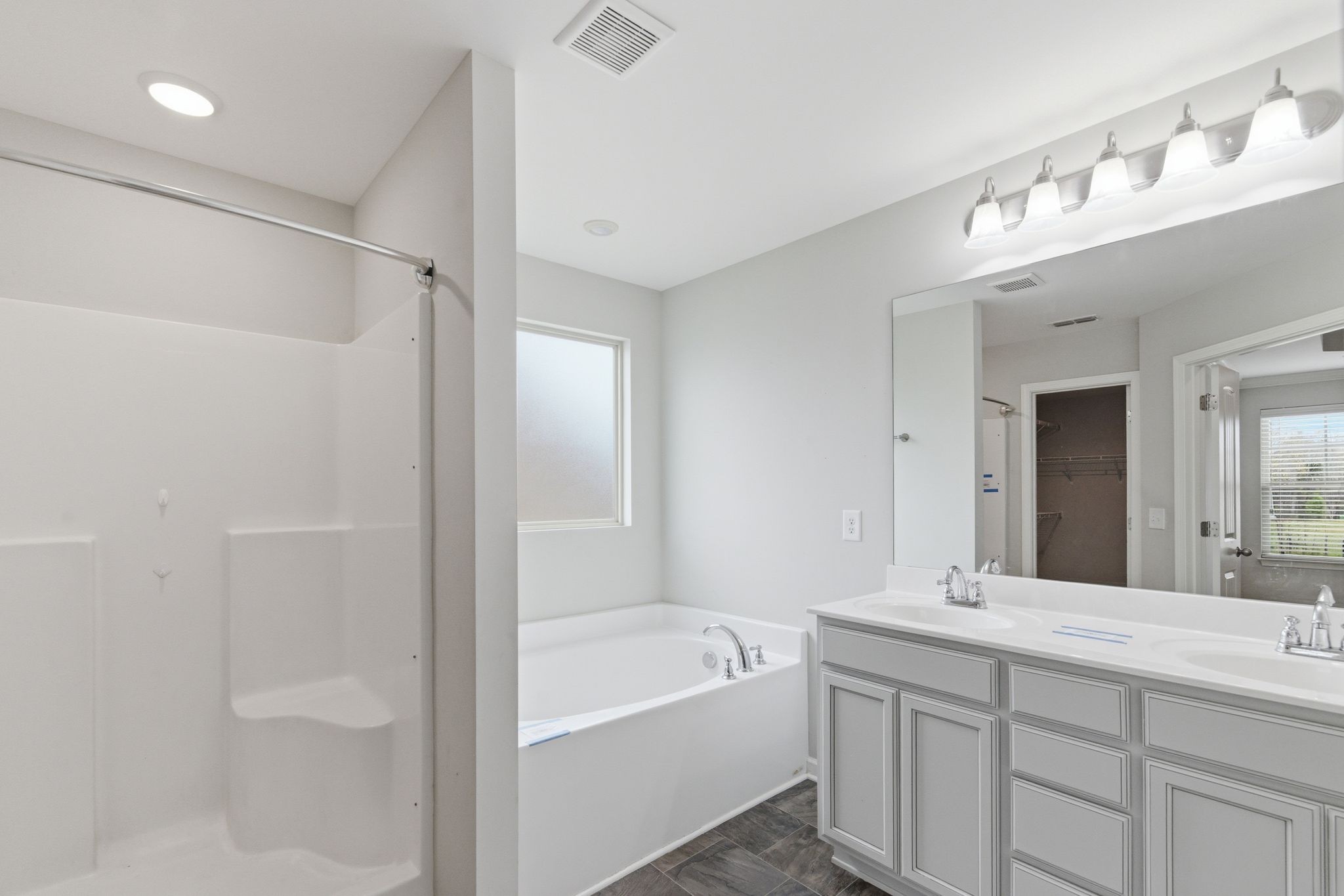 1129 Cotillion Dr Property Photo 17