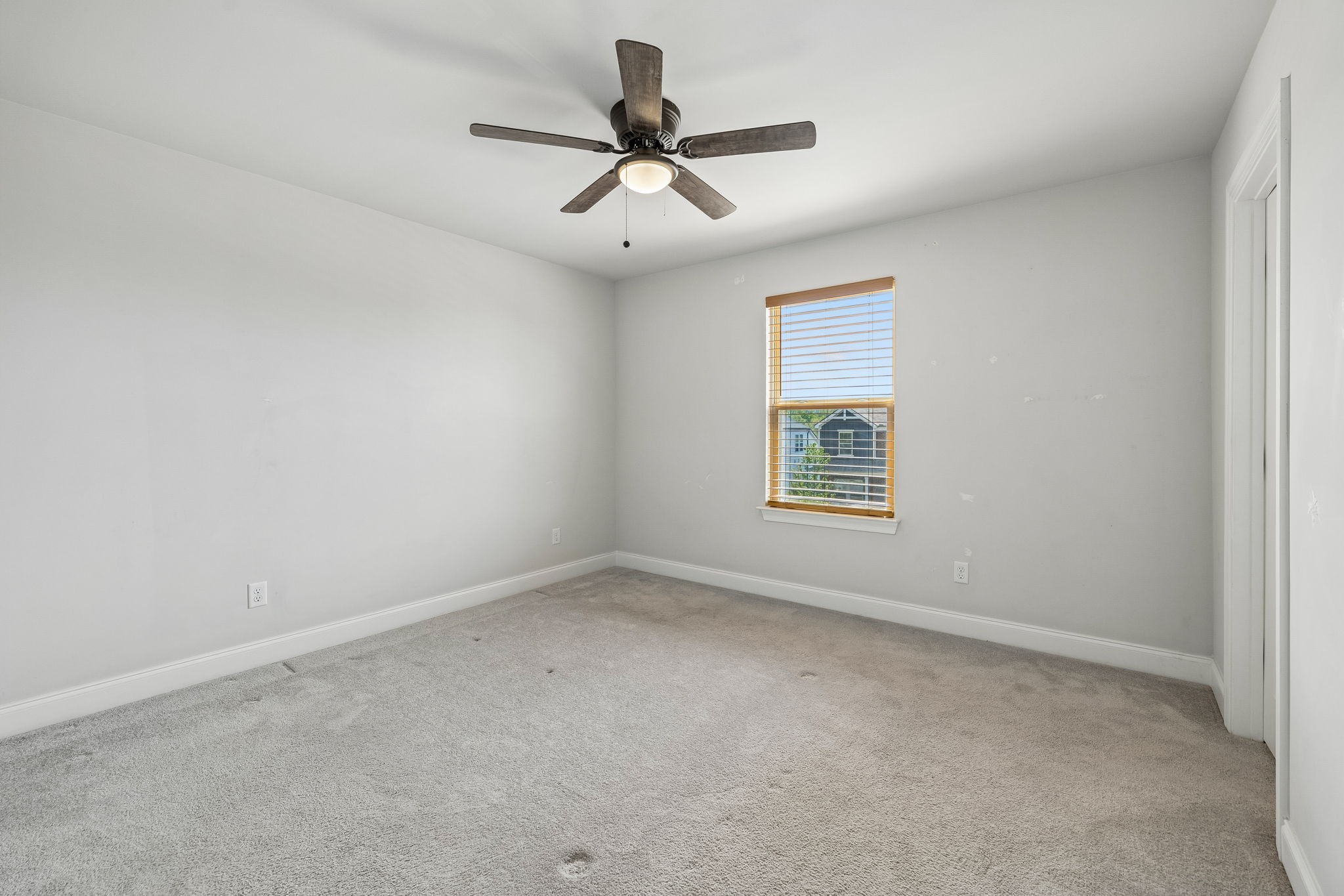 316 Cedar Glade Ct Property Photo 45